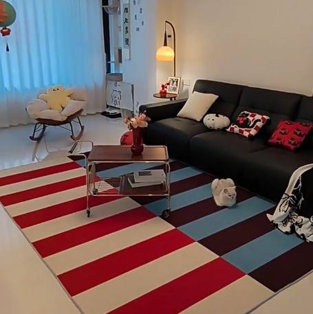 พรมวินเทจสีน้ำเงินหรูหรา มีคุณสมบัติเด่นคือซักได้และกันน้ำ