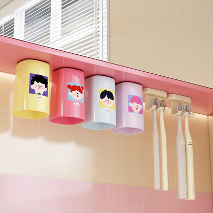 ที่วางแปรงสีฟันแม่เหล็กและถ้วยใส่แปรงสีฟัน ไม่ต้องเจาะรู สีสันสดใส แห้งเร็ว เหมาะสำหรับใช้ในห้องน้ำ