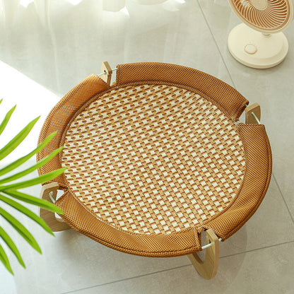Cat bed, dog house, dog bed, cat bed, wooden cat condo. Takes up little space, strong, cool, and well-ventilated.