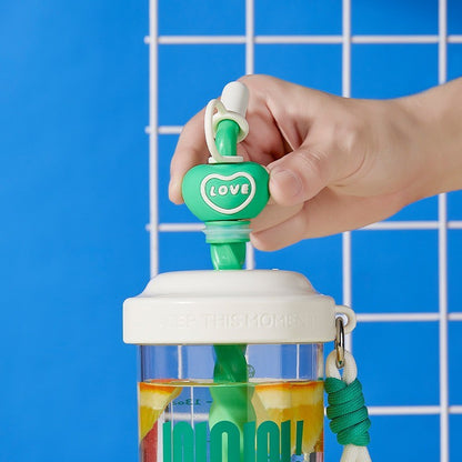 580mlแก้วน้ำพลาสติกแก้วกาแฟ สําหรับผู้หญิง แก้ว ความจุใหญ่ พร้อมฝาปิด พกพาง่าย