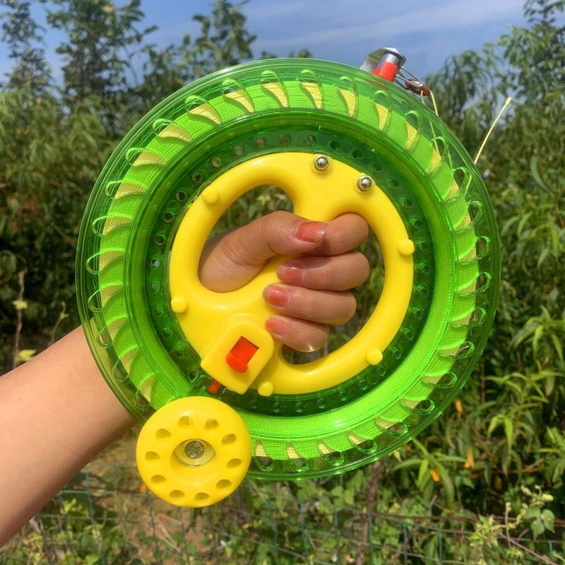 รอกสายว่าว ม้วนสายว่าว เบรกปรับได้ กันสายขาด ด้ามจับถนัดมือ พลาสติกabs เด็ก ผู้ใหญ่ 18 20 22